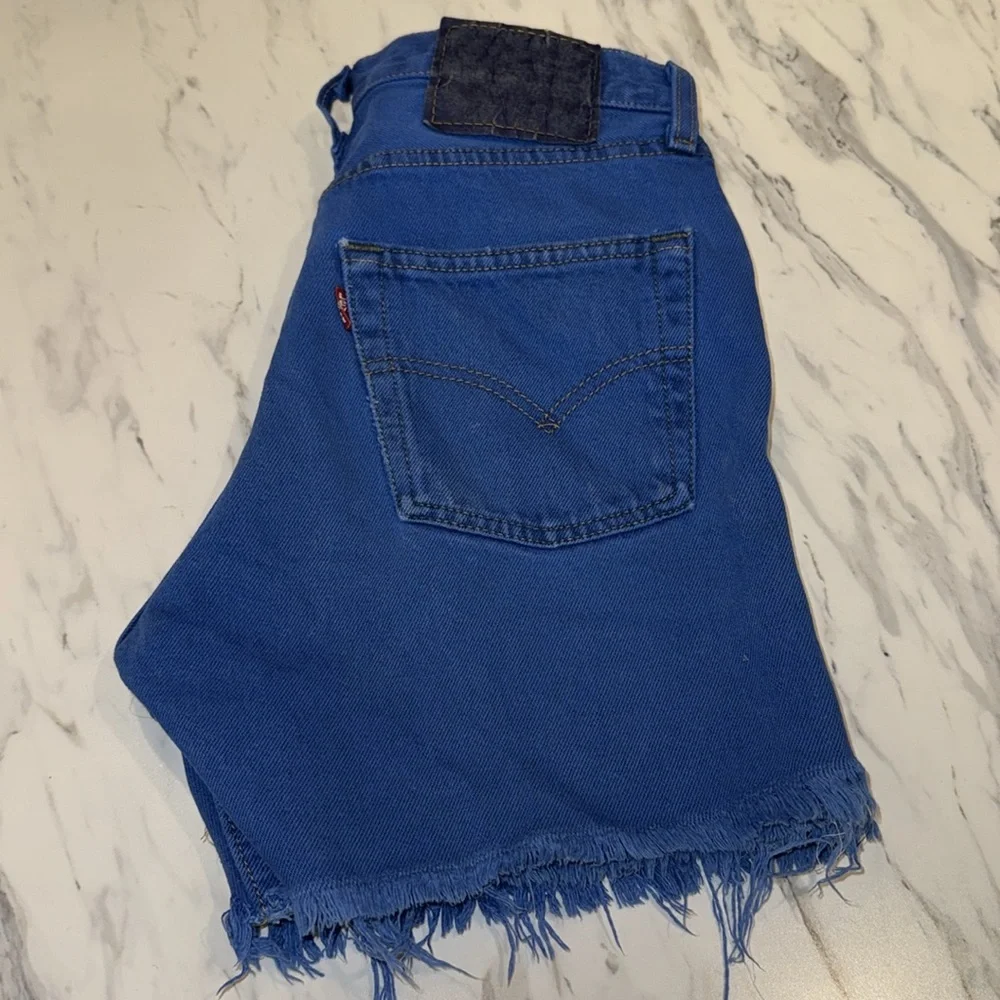 Levi's OVERDYED Blue Jean Shorts for Women Size XS